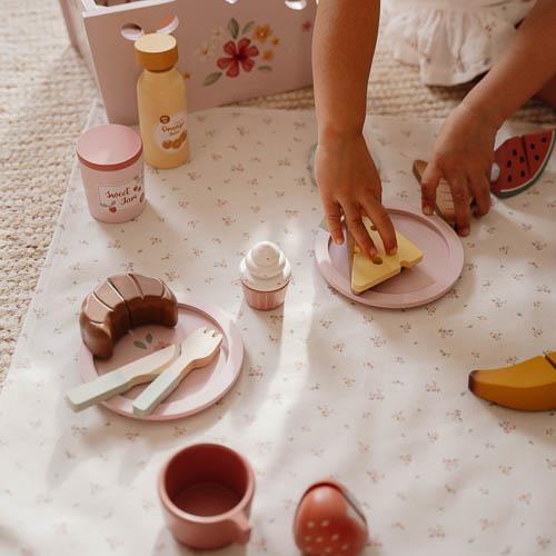 Wooden Picnic Play Set