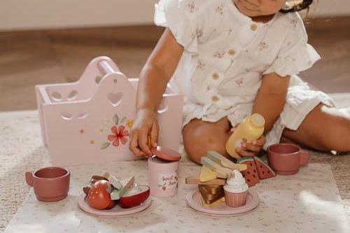 Wooden Picnic Play Set