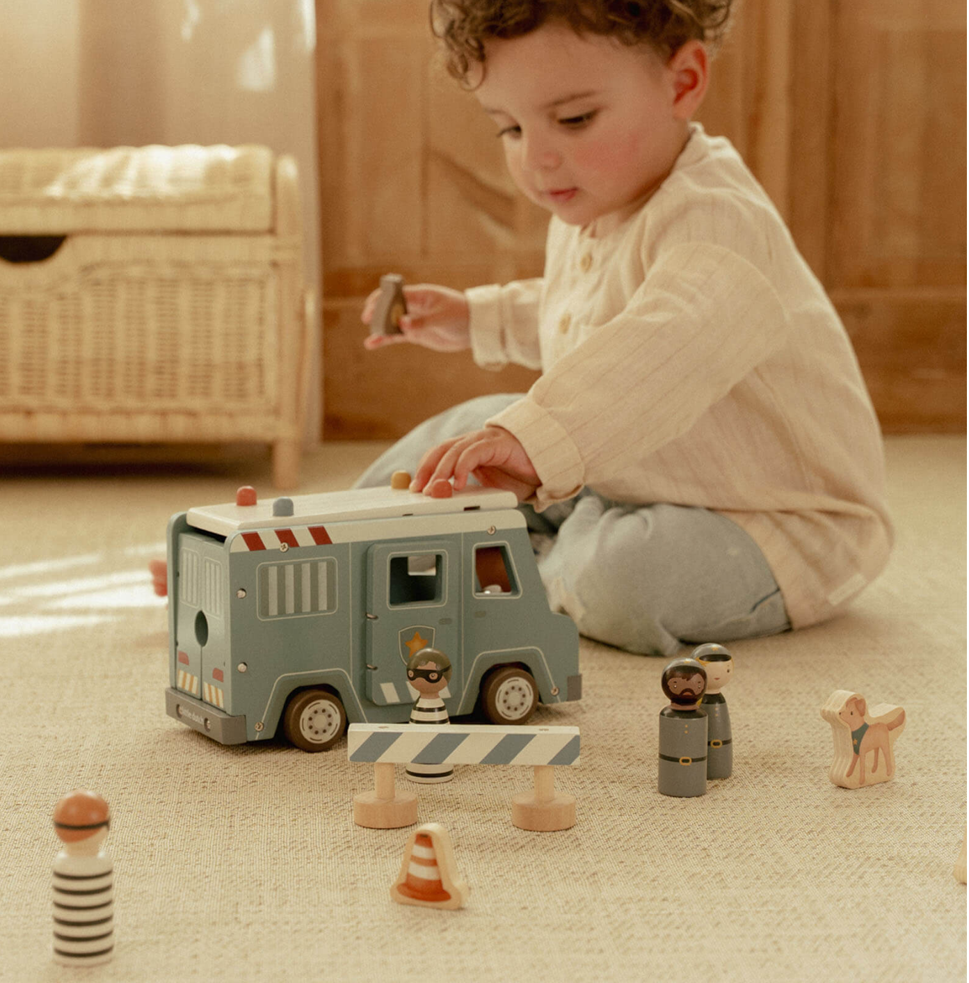 Little Dutch Police Van