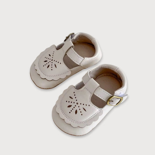 Scallop Detail Soft Sole Baby Shoes